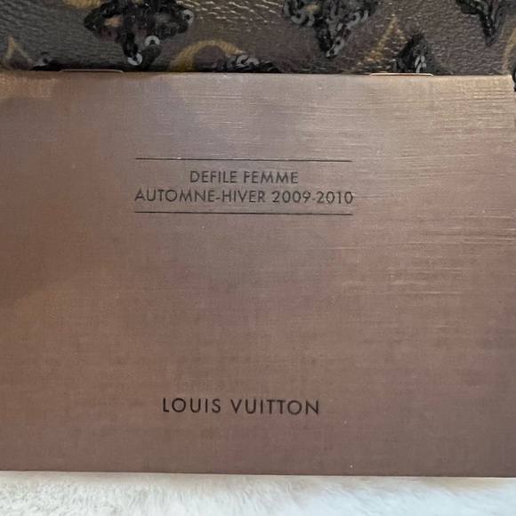 Louis Vuitton Alma Monogram Eclipse -- Black Sequin Monogram Print - Picture 16 of 16